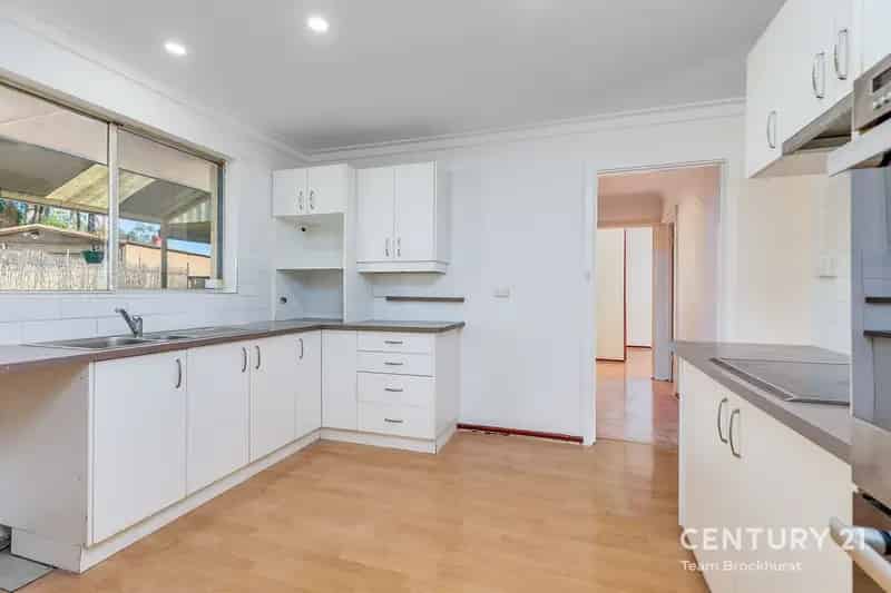 6 Yulan Court, Huntingdale WA 6110 - House Sold