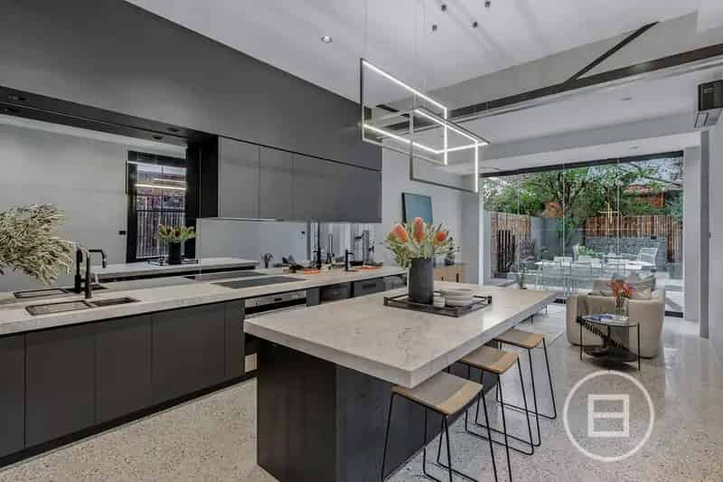 buy historic home with flair in Acland Street