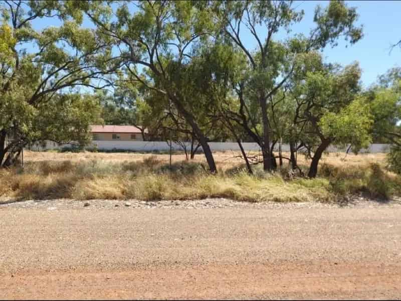 LOT 1347 WestWood Walk Fraser Rise