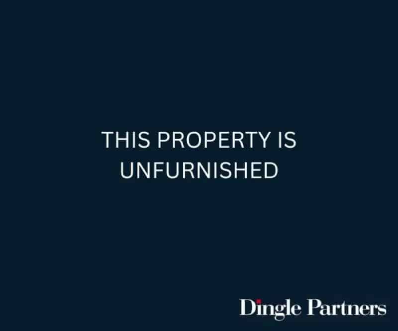 1 room house of 162 m² in Melbourne