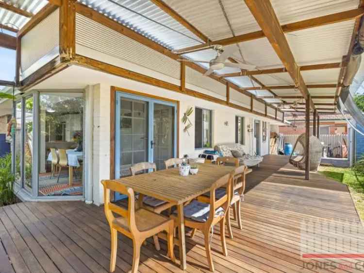 House For Sale in Town of Bassendean, Western Australia