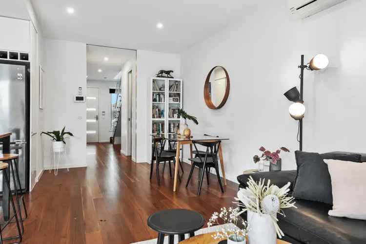 Rent beachside townhome in Altona with garden view and modern features