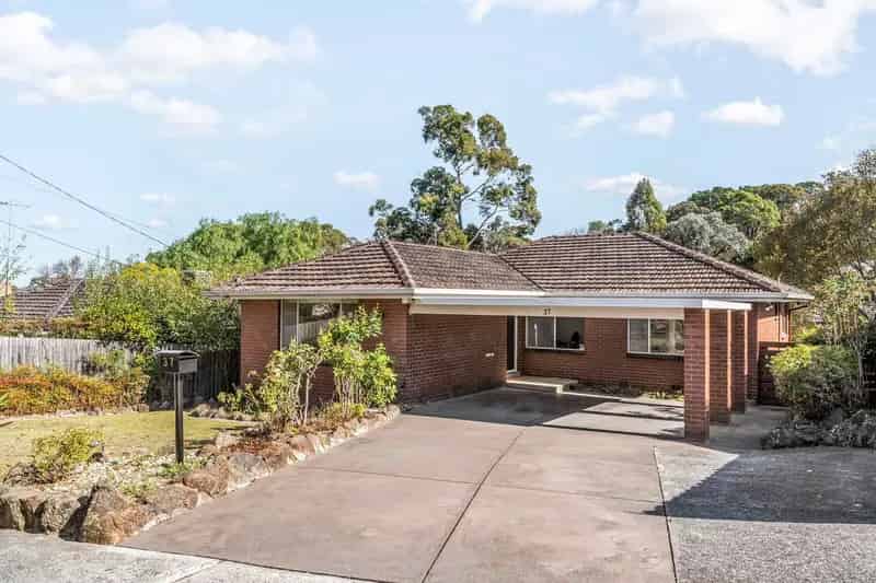 House For Sale , 37, Eamon Drive, Melbourne, Victoria