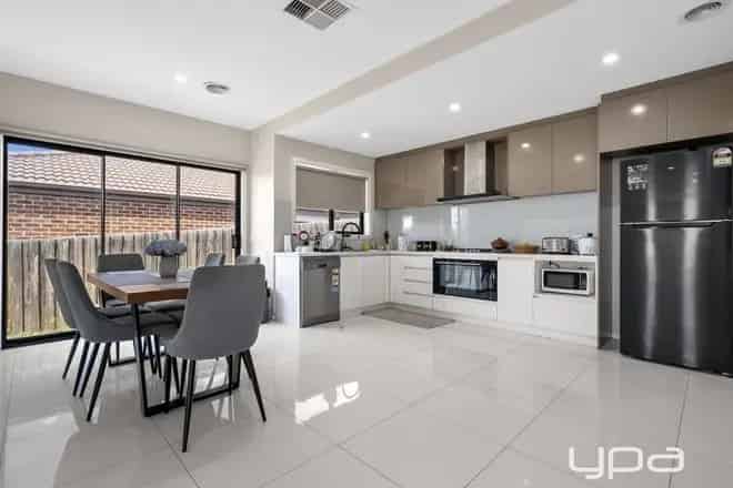 House For Sale , 2, Hamish Road, Shire of Moorabool, Victoria