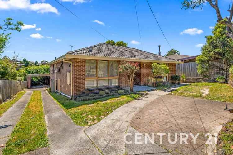 10 Thornton Court, Dandenong North VIC 3175 - House For Sale