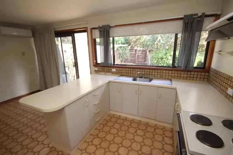 Florey- Perfect Inner Belconnen townhouse