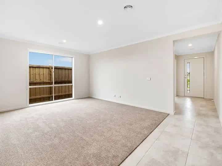 Rent Beautiful Home in Pavilion Estate with Modern Features