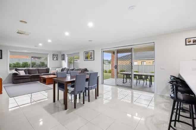 House For Sale , Albury, New South Wales