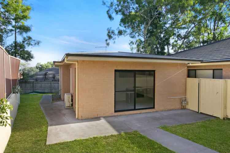 Granny Flat for Lease - 2 Beds, Modern Kitchen, Convenient Location