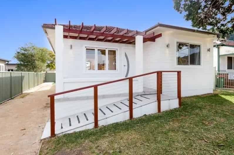 Real Estate For Lease - 17 Myall Street - Ettalong Beach , NSW