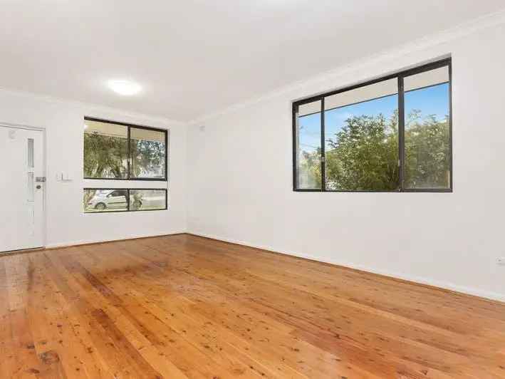 Villa For Rent in Sydney, New South Wales