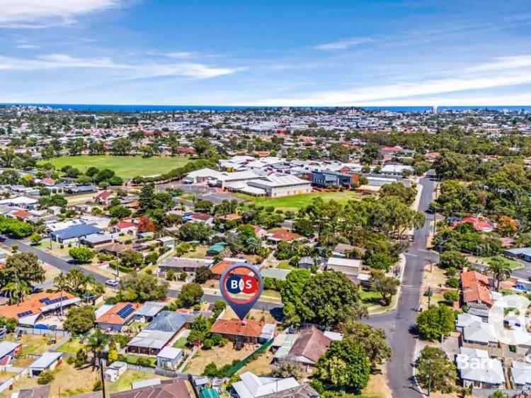 House For Sale in Bunbury, Western Australia