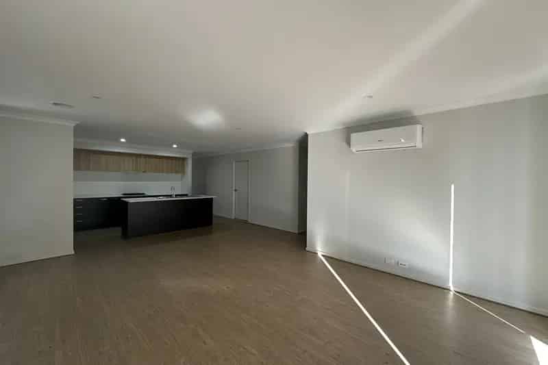 House For Rent , 26, Woolly Parade, Melbourne, Victoria