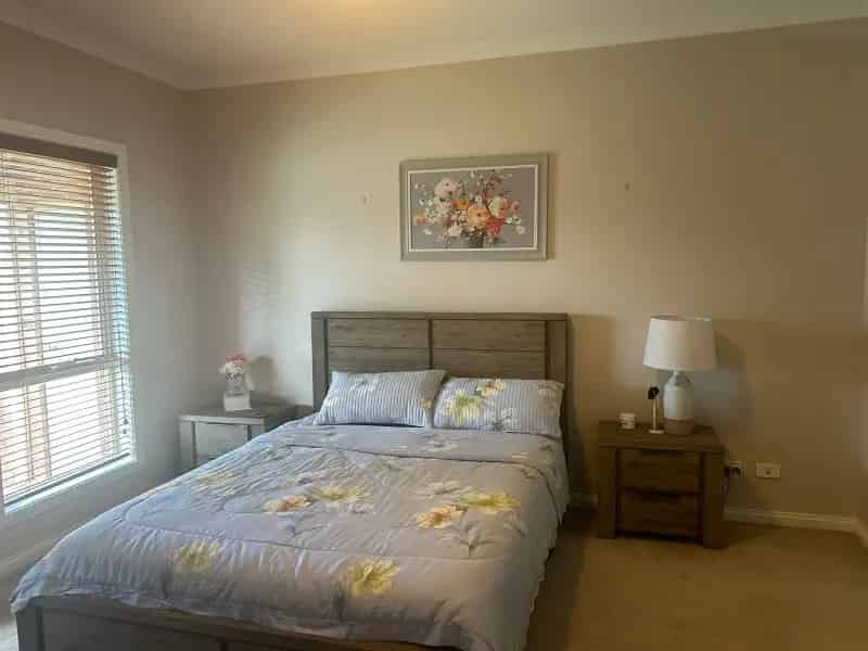 Townhouse In Great Location