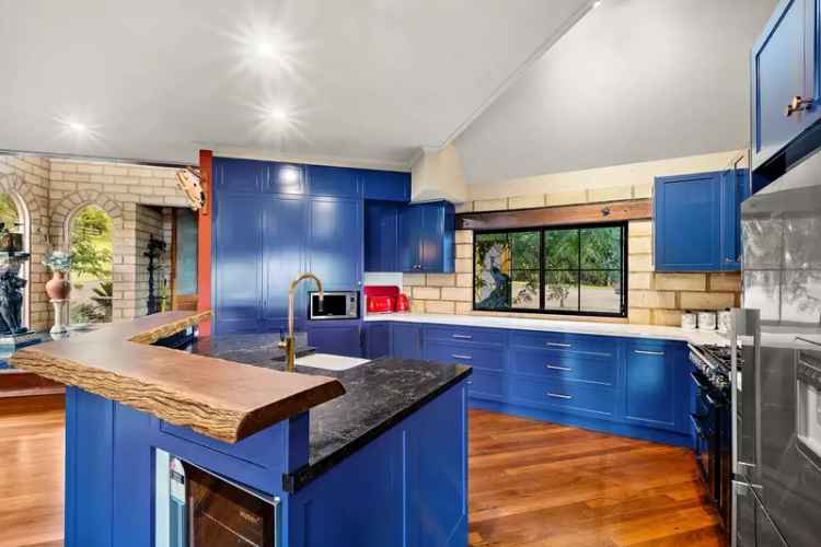 Buy 10 Acre Property in East Kurrajong with Stunning Views and Entertainment Space