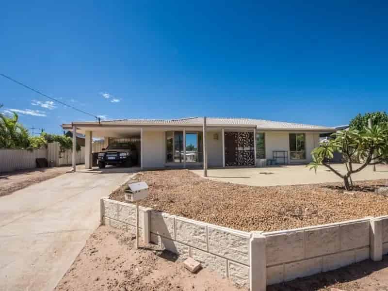 House For Sale , 20, Mersey Drive, Geraldton, Western Australia