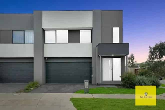 House For Sale , 43, Brentham Crescent, Melbourne, Victoria