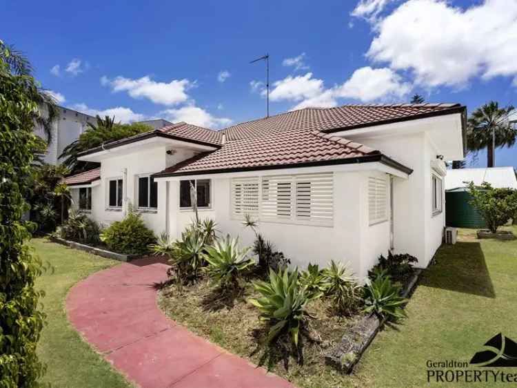 House For Sale in Geraldton, Western Australia