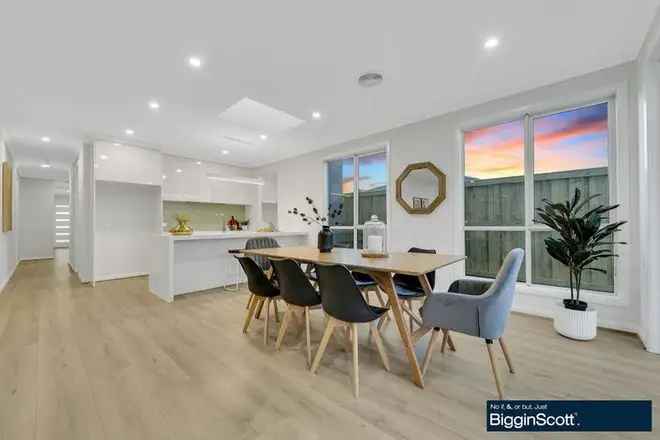 House For Sale in Melbourne, Victoria