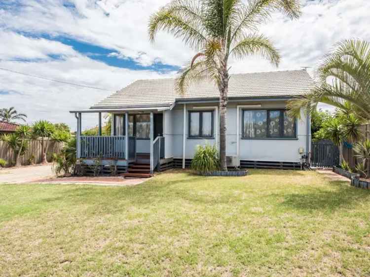 House For Sale in Geraldton, Western Australia