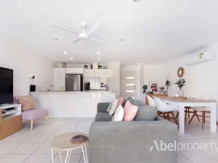 3 Bed 2 Bath Modern Home Nollamara  Recently Renovated