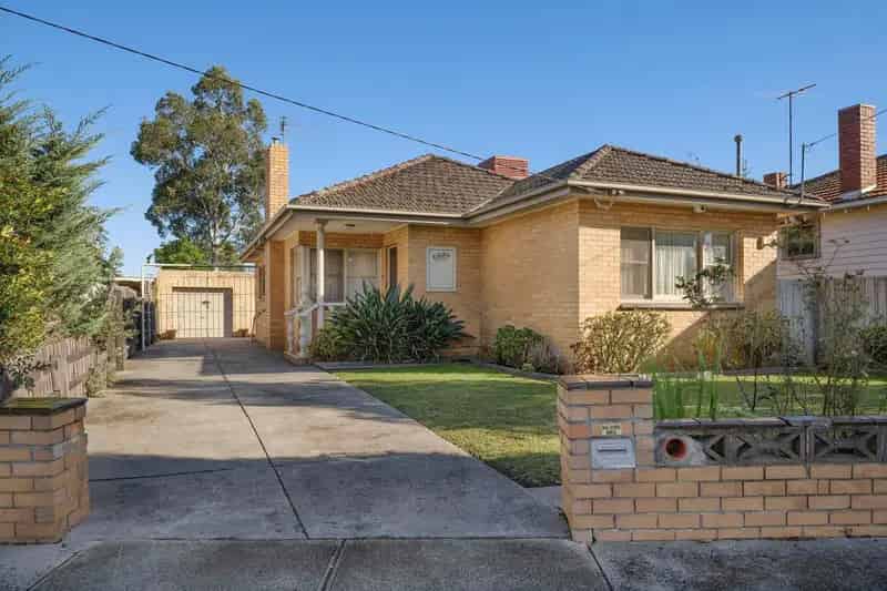 House For Sale , 93, Cheddar Road, Melbourne, Victoria