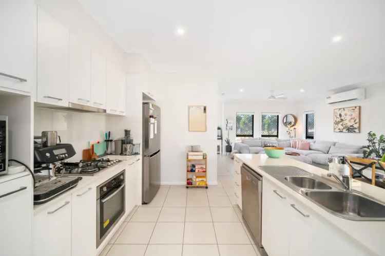 Four Bedroom Terrace House for Lease in Mango Hill QLD