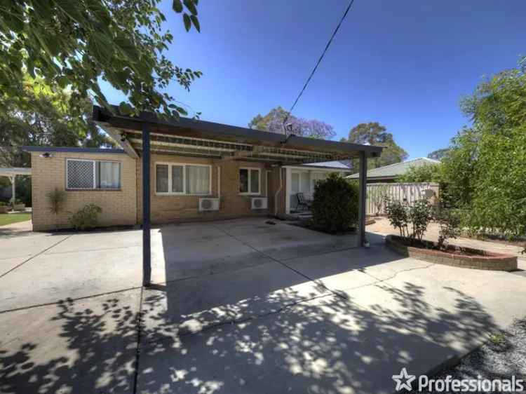 House For Sale in City of Gosnells, Western Australia