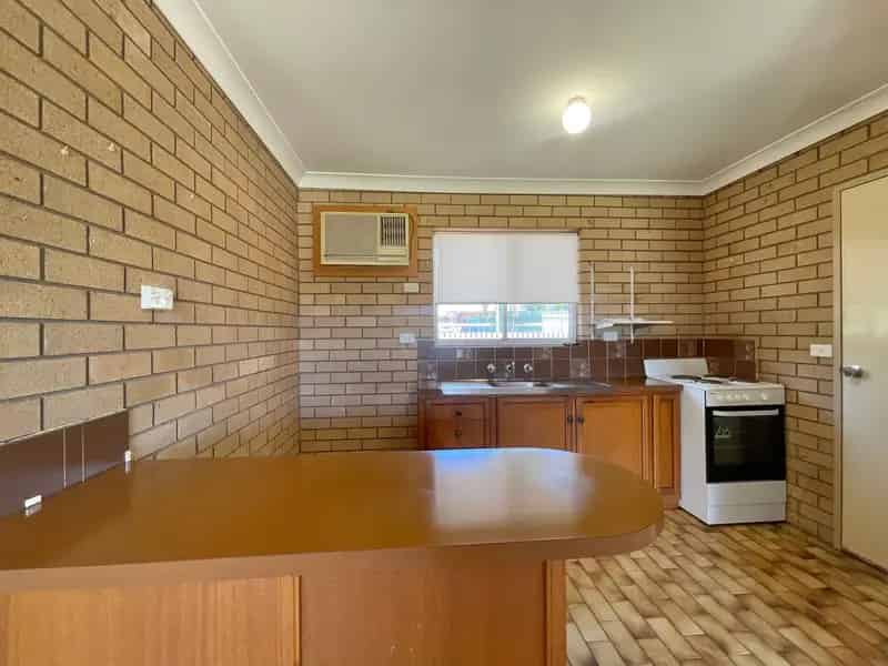 24A Coolabah Street, Forbes NSW 2871 - Unit For Lease