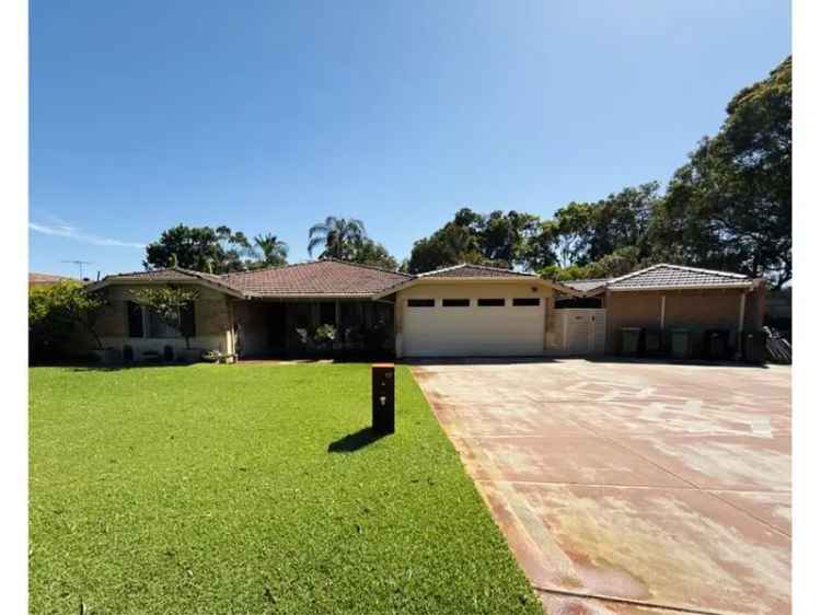 House For Sale in City of Melville, Western Australia