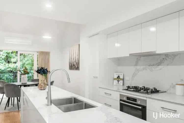 Renovated 2 Bedroom Terrace Home in O'Connor with Balcony Views