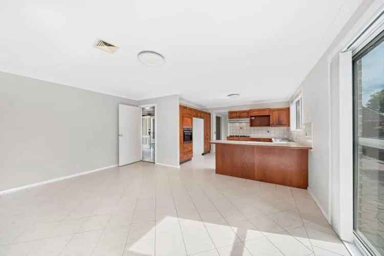 Four Bedroom Home plus Study in Cherrybrook NSW