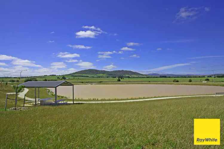 Buy land in Bungendore with stunning views and community features