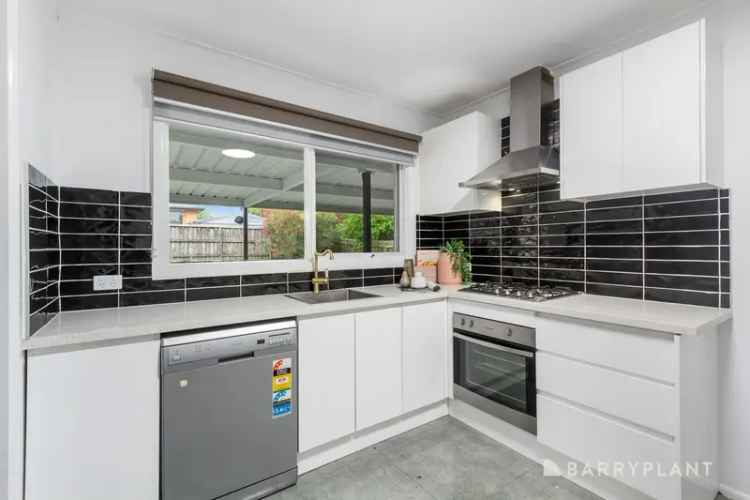 Renovated Family Home Near Schools Parks and Transport