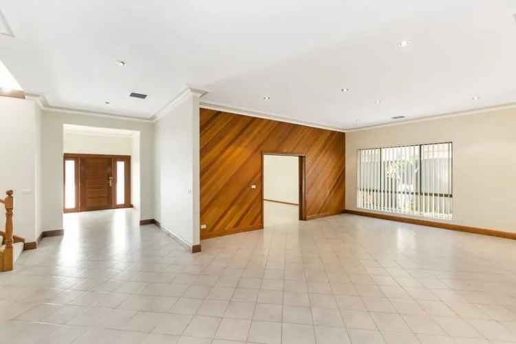 5 Bed 3 Bath Family Home Earlwood NSW