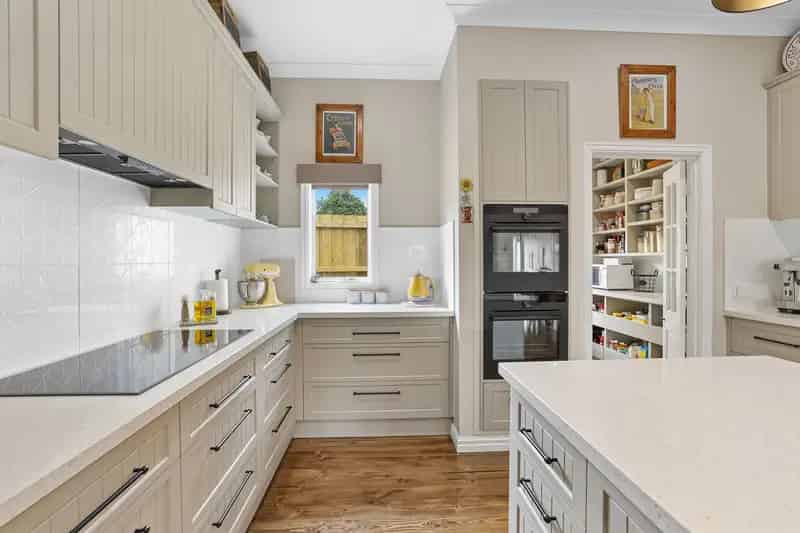 Captivating Home Offers the Best of Both Worlds