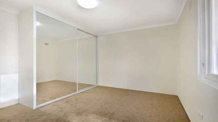 Renovated 2 Bedroom Apartment Randwick Lock Up Garage