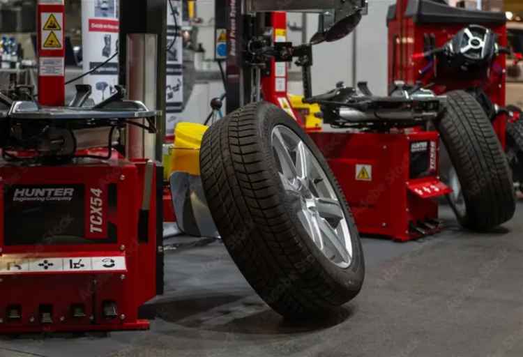PRICE REDUCED! Thriving Retail Tyre and Mechanical