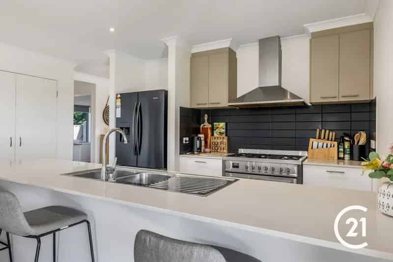 19 Magnolia Drive, Echuca VIC 3564 - House For Sale