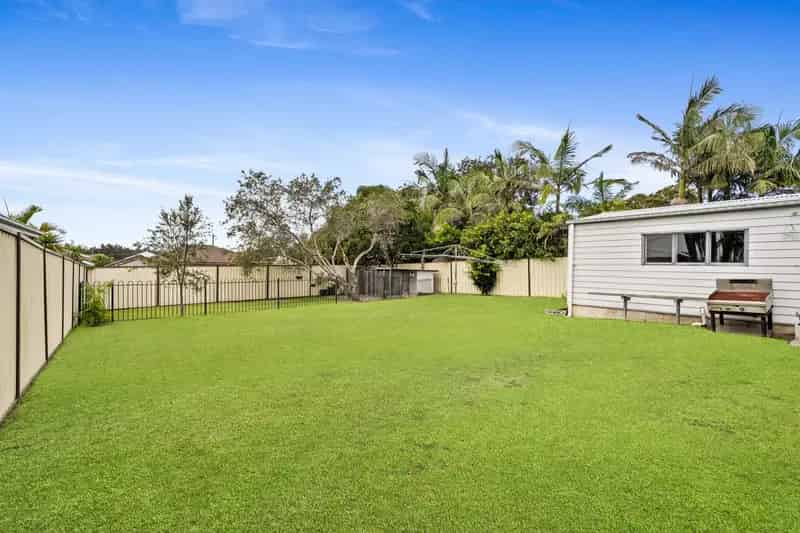 Real Estate For Sale - 58 Hume Boulevard - Killarney Vale , NSW