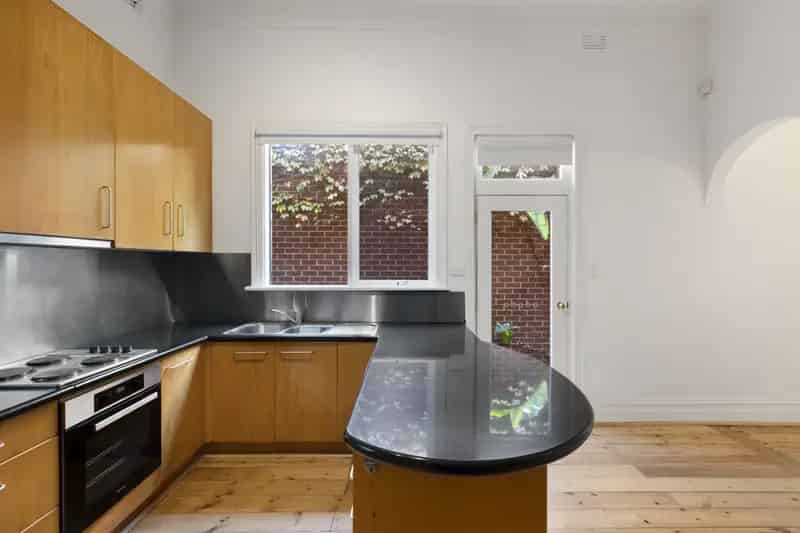 House For Rent , 31, Mary Street, Melbourne, Victoria