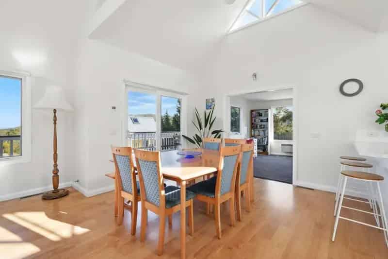Rural property For Sale , 17, Cahill Place, Hobart, Tasmania
