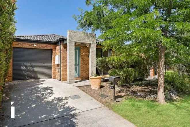 House For Sale in Canberra, Australian Capital Territory