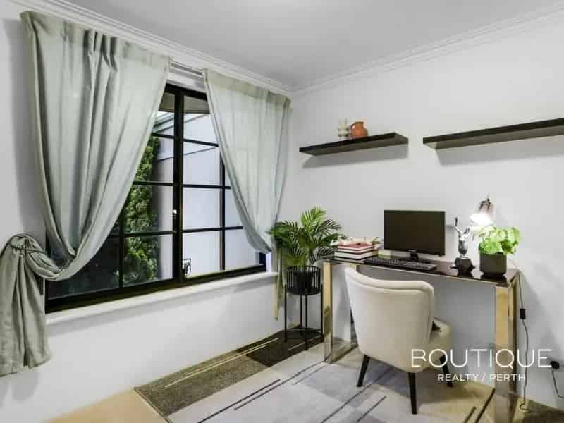 House For Sale , Town of Cambridge, Western Australia