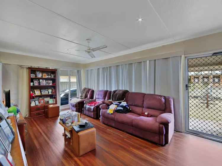 Buy House in Bundaberg with Large Land and Spacious Living