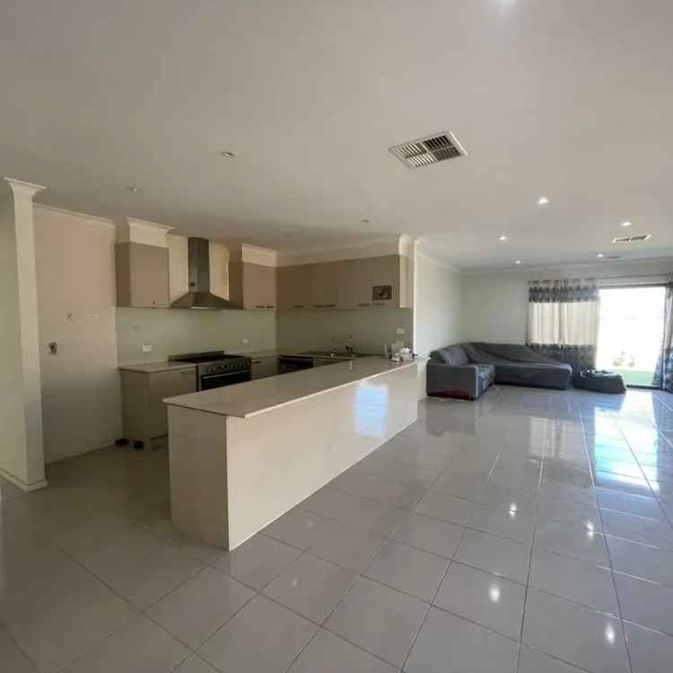 House For Rent in Melbourne, Victoria