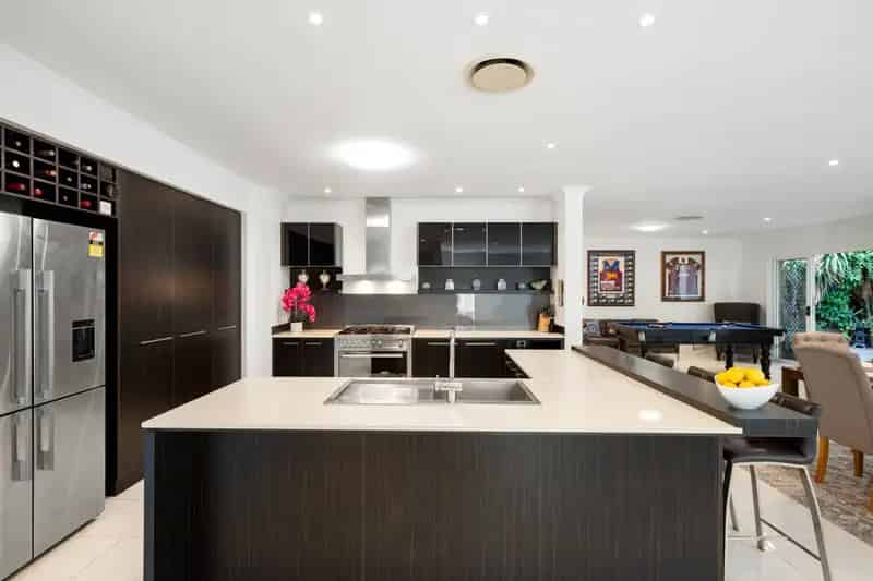 House For Sale , 58, Palm Avenue, City of Brisbane, Queensland