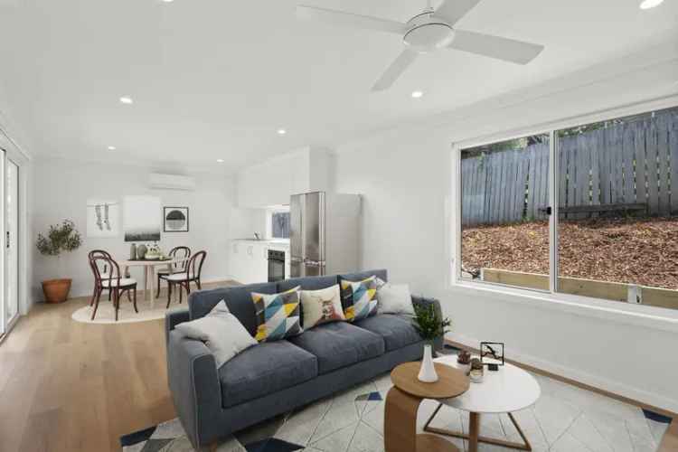 Brand New Granny Flat Near Berkeley NSW - Lake Views