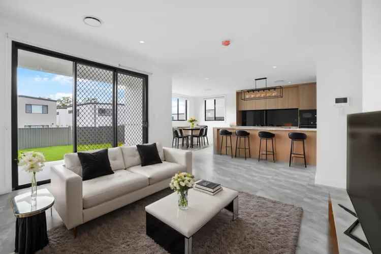 Buy Luxurious Family Home in Box Hill with Spacious Interiors and Modern Design