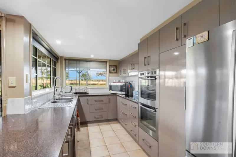 Rural property For Sale , Southern Downs Regional, Queensland